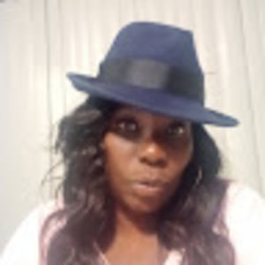 Meet your Posher, Tishisa